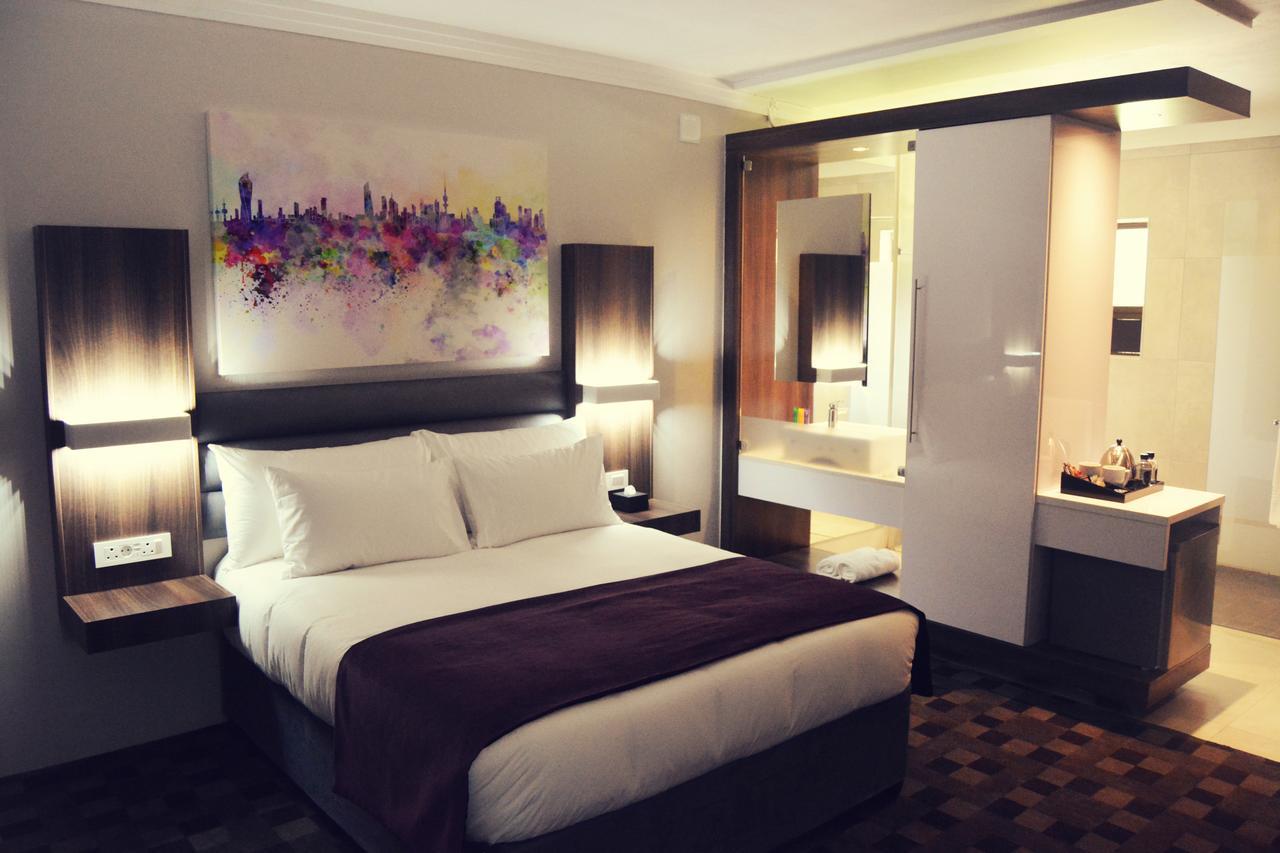 Palm Swift Luxury Accommodation بريتس المظهر الخارجي الصورة
