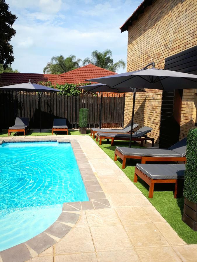 Palm Swift Luxury Accommodation بريتس المظهر الخارجي الصورة