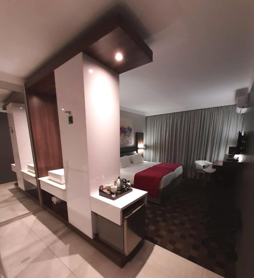 Palm Swift Luxury Accommodation بريتس المظهر الخارجي الصورة